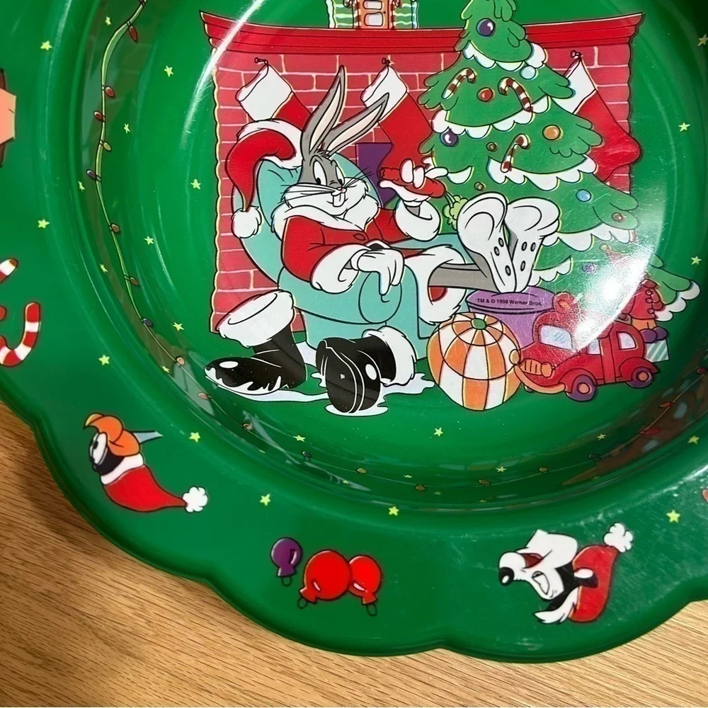 Vintage Looney Tunes Santa Party Server Bowl Christmas Bugs Bunny Pepe Le Pew